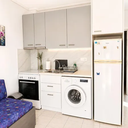 Louis' With View Apartment *