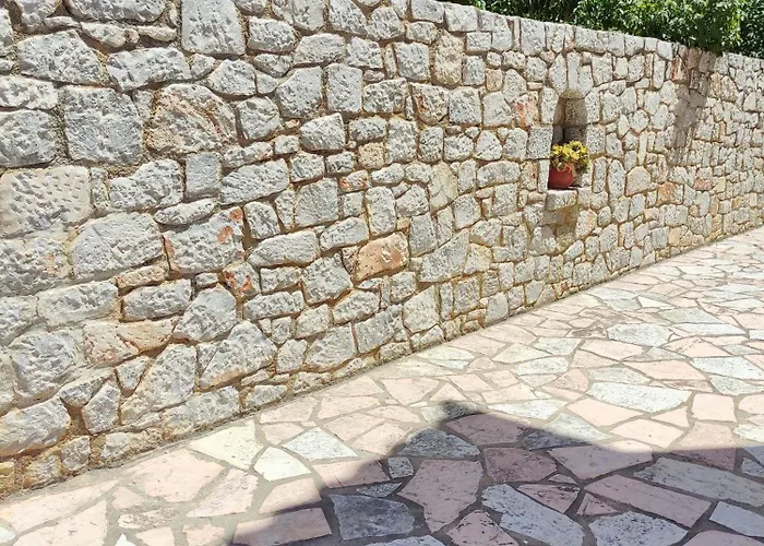 Apartment Louis' With View *